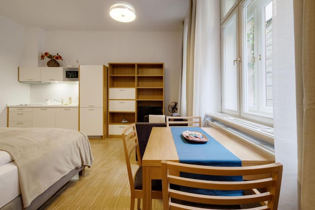 Deluxe Suite In Prime Location Praga Zewnętrze zdjęcie