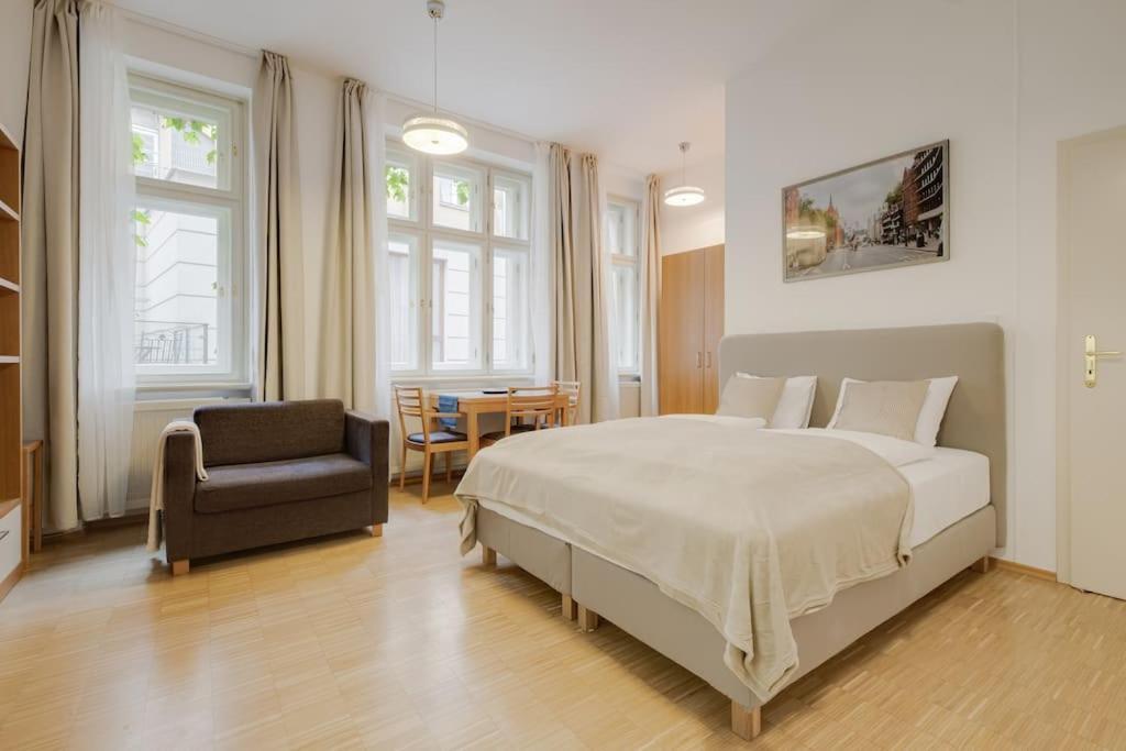 Deluxe Suite In Prime Location Praga Zewnętrze zdjęcie